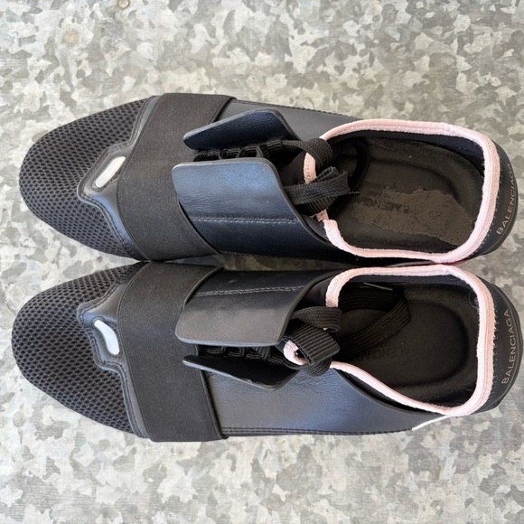 BALENCIAGA Race Runner Leather Mesh Black Pink Low Top Sneakers 39 / 8 - Picture 4 of 12